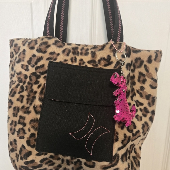 Hurley Tote Leopard - Picture 3 of 10